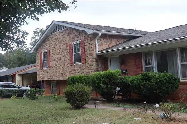 3210 cumberland RD, Winston-salem, NC 27105