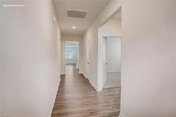 Salisbury, NC 28147,139 Falling Up LN