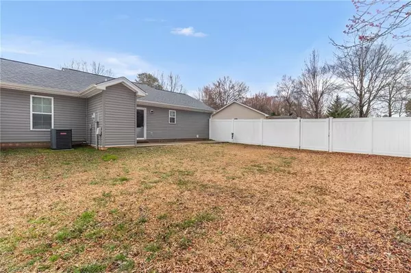 Eden, NC 27288,405 Northridge DR