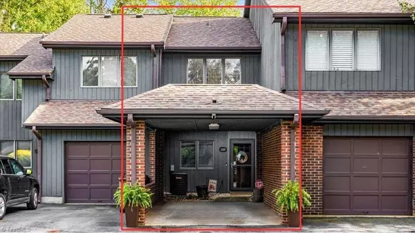 210 College RD #302, Greensboro, NC 27410