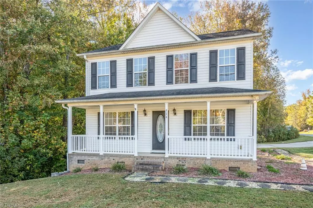 Randleman, NC 27317,914 Charter Oaks DR