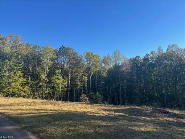 Winston-salem, NC 27105,6455 Reubens Ridge DR