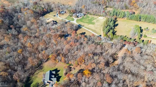 Kernersville, NC 27284,8823 Sherbow RD