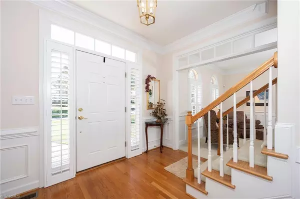 Clemmons, NC 27012,8930 Doubletree LN