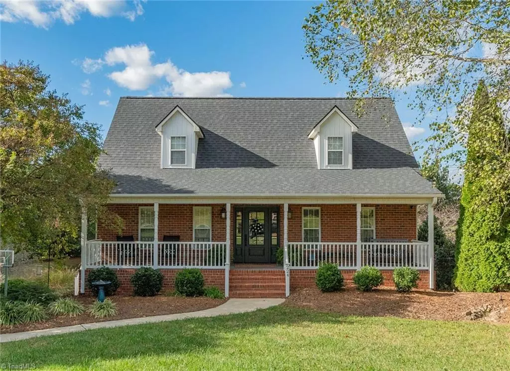 Lexington, NC 27295,224 Old Doc CT