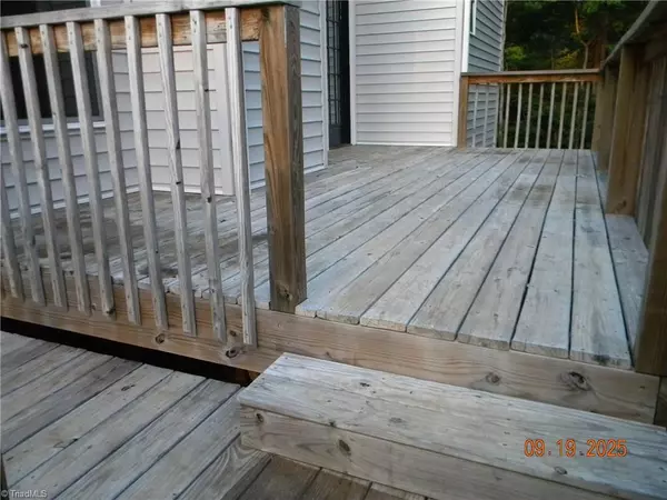 Walkertown, NC 27051,2521 Henley LN