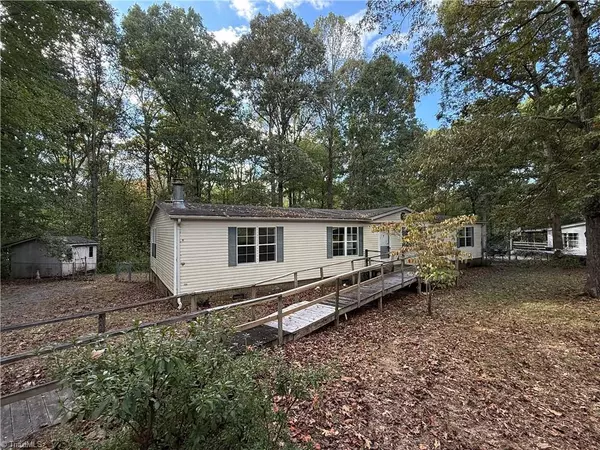 Randleman, NC 27317,6802 Kerr DR