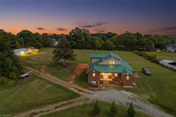 106 Emlee ST, Lexington, NC 27295