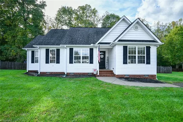 5817 Huffine Ridge DR, Gibsonville, NC 27249