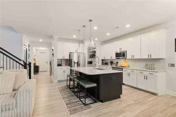 Kernersville, NC 27284,1405 Regal View DR