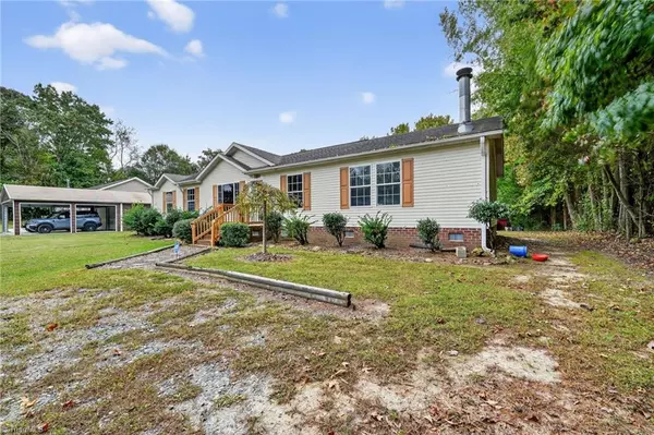 Liberty, NC 27298,7182 NC Highway 49