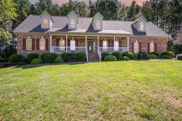 333 Chandler DR, Lexington, NC 27295