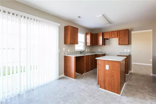 Winston-salem, NC 27107,3955 Thornaby CIR