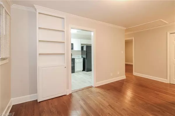 Winston-salem, NC 27104,3056 Kinnamon RD