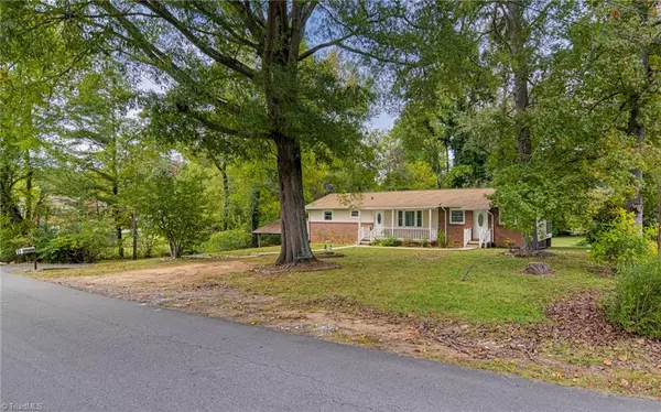 Winston-salem, NC 27106,3719 Maverick ST