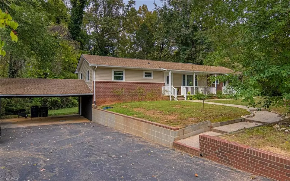 3719 Maverick ST, Winston-salem, NC 27106