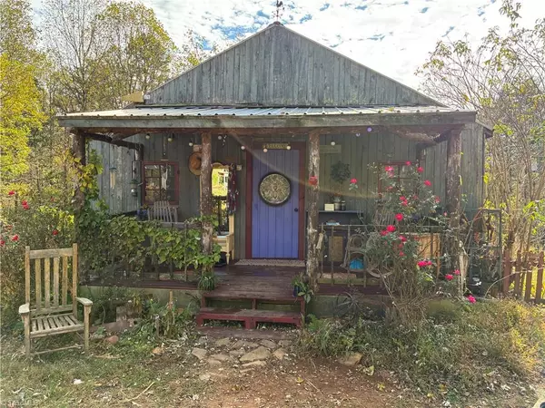 250 High Meadow TRL, Ararat, NC 27007