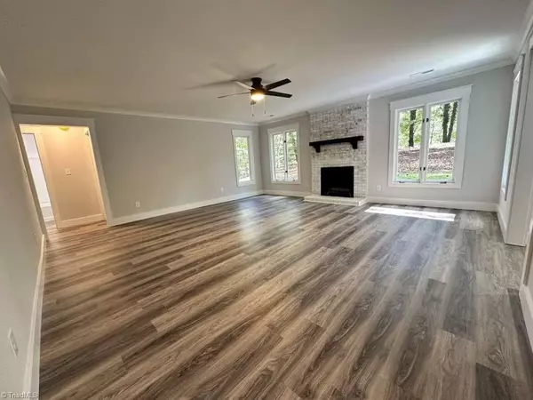 Pfafftown, NC 27040,5305 Bent Tree CT