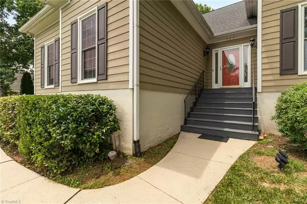 Whitsett, NC 27377,717 Greyrock RD