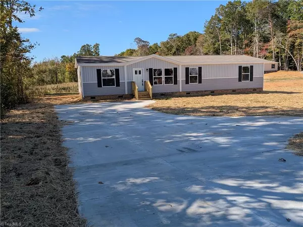 2192 NC Highway 42 S, Asheboro, NC 27205