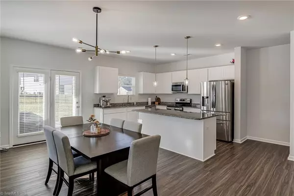 Winston-salem, NC 27103,2186 Ever Chase CT