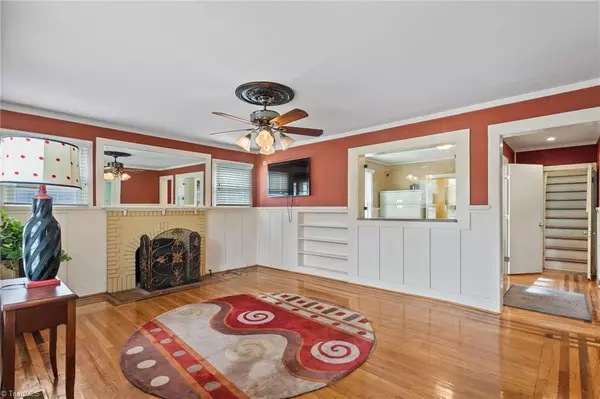 Burlington, NC 27215,1052 Church ST