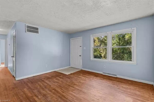 Eden, NC 27288,400 Kings DR