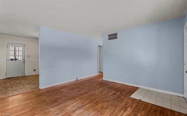 Eden, NC 27288,400 Kings DR