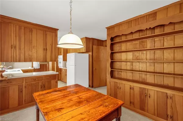 Pfafftown, NC 27040,6356 Skylark RD