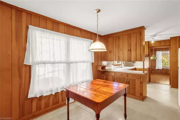 Pfafftown, NC 27040,6356 Skylark RD