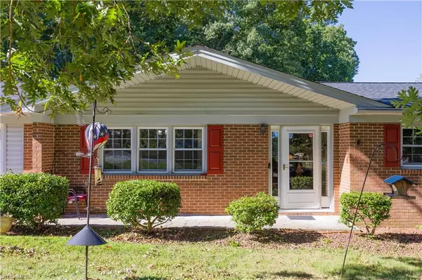 Asheboro, NC 27205,425 Oakgrove RD