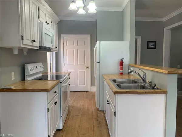 Eden, NC 27288,646 Washington ST