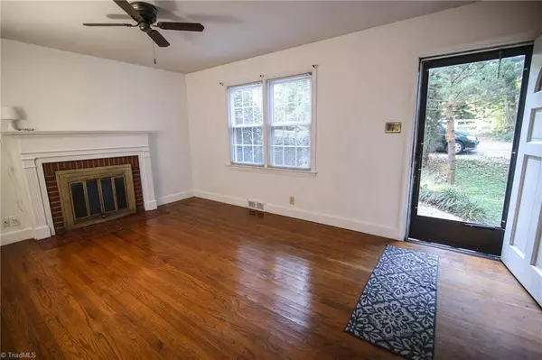 Winston-salem, NC 27103,615 Corona ST