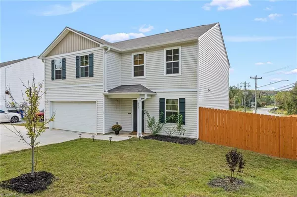 Winston-salem, NC 27107,604 Teague RD