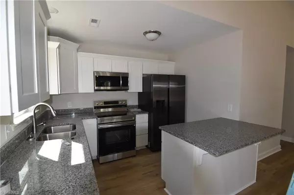 Lexington, NC 27295,300 E 8th Street 8th ST