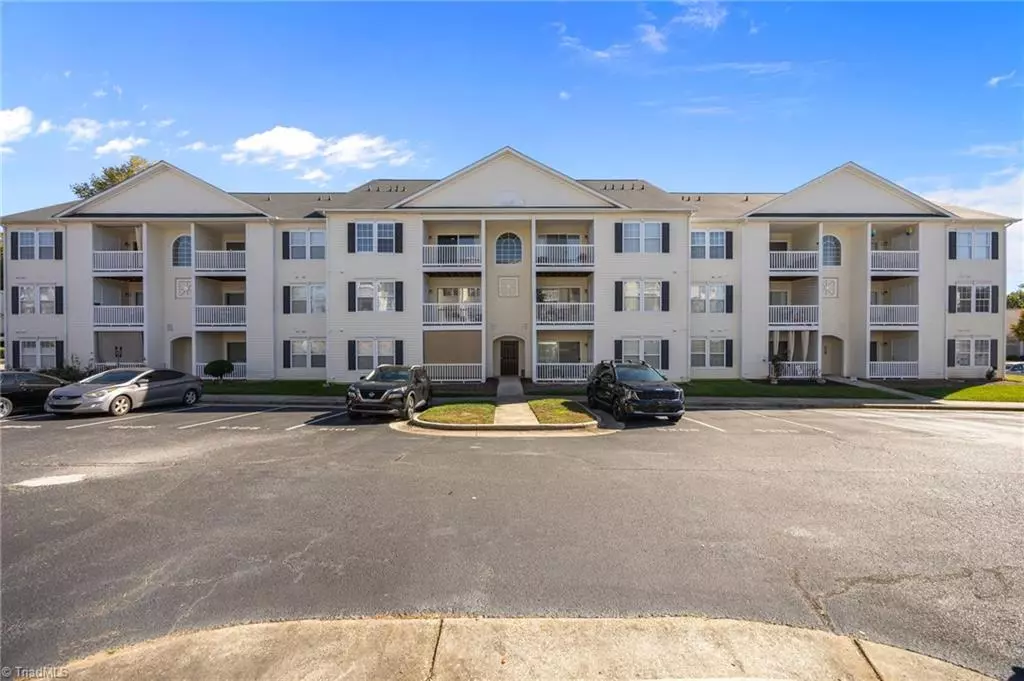 Kernersville, NC 27284,5306 McConnell DR