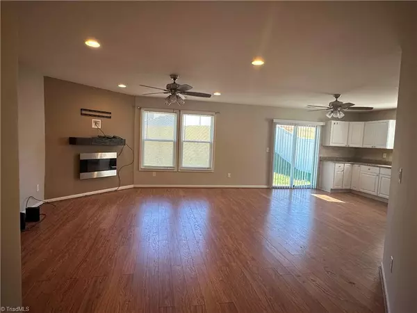 Winston-salem, NC 27107,4129 Salem Springs CT