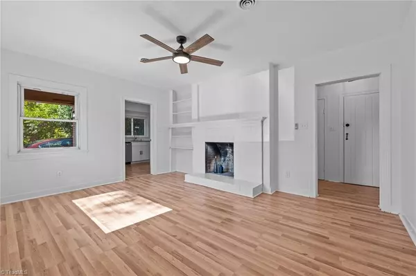 Greensboro, NC 27403,2906 Spring Garden ST