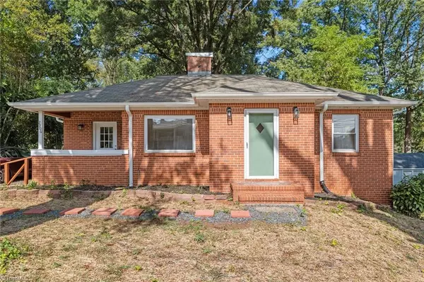 Greensboro, NC 27403,2906 Spring Garden ST