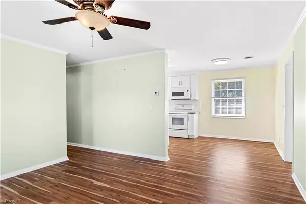 Winston-salem, NC 27105,930 Rock Spring DR