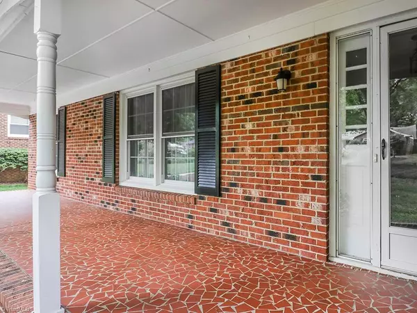 Greensboro, NC 27455,6 Covent Garden CT
