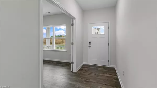 Winston-salem, NC 27107,4781 Mount Hope DR