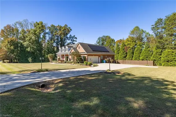 Reidsville, NC 27320,135 Roberson LN