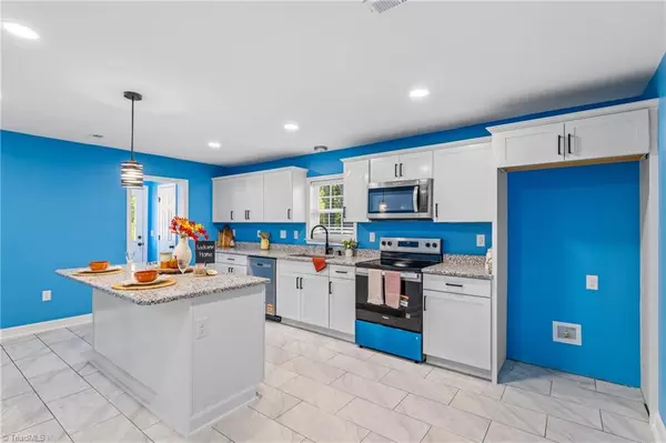 Winston-salem, NC 27105,4433 Ogburn AVE