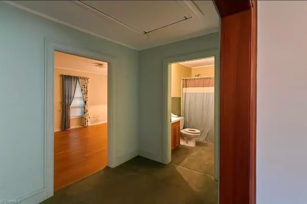 Asheboro, NC 27205,240 Croomcrest RD