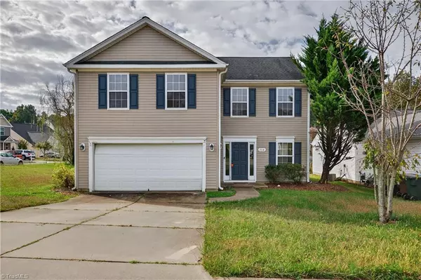 3518 Panarama DR, Greensboro, NC 27405