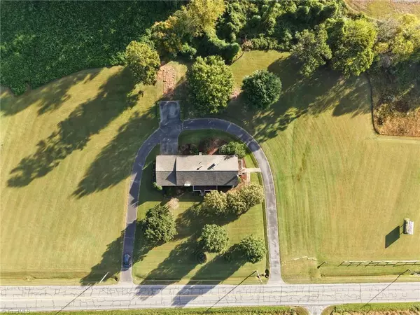 Sophia, NC 27350,7228 US Highway 311