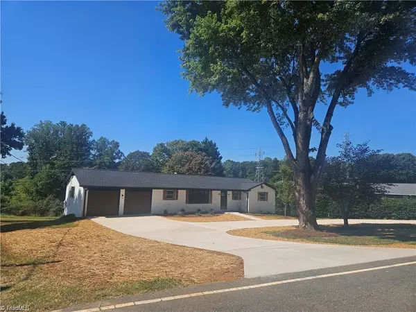 King, NC 27021,756 Spainhour RD