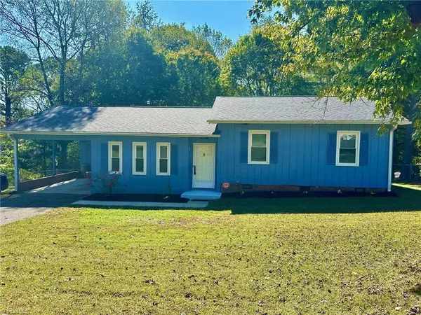 Tobaccoville, NC 27050,5304 Oswego CT