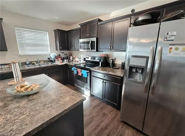 Mcleansville, NC 27301,100 Birch Creek RD